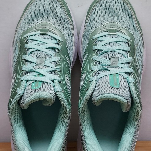 Saucony Light Green Athletic Shoes - Picture 8 of 12